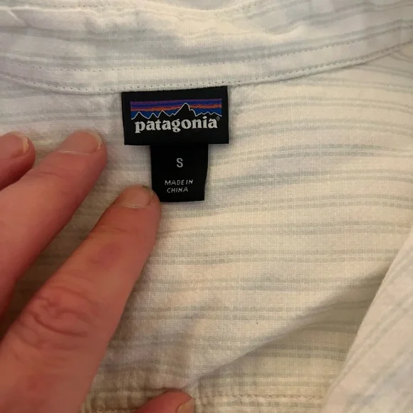 Patagonia hemp and organic cotton lightweight shirt. Never worn. Perfect casual - Picture 8 of 8